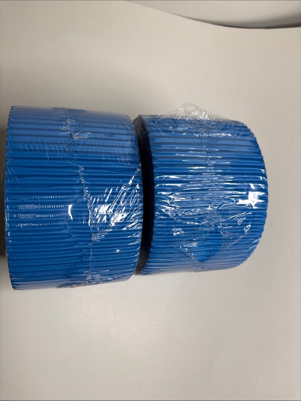Blue scalloped corrugated bulletin board boarder / trim Pack of 2 - Picture 4 of 5